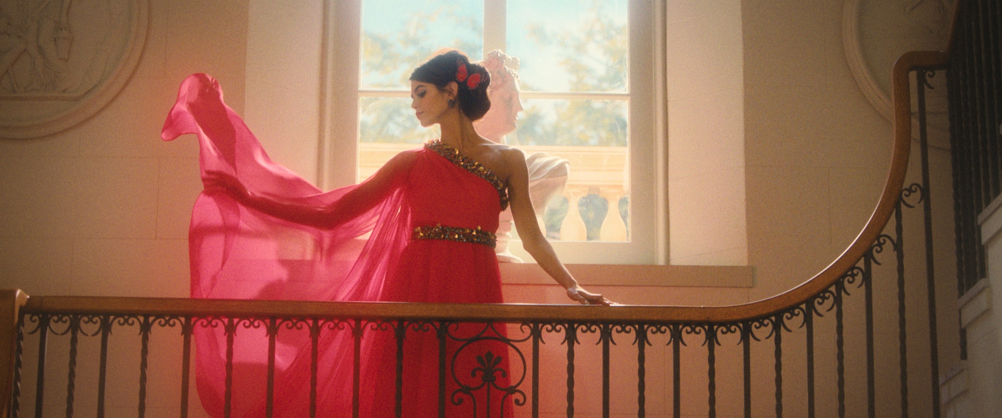 Palm Royale — Season 2 still 1